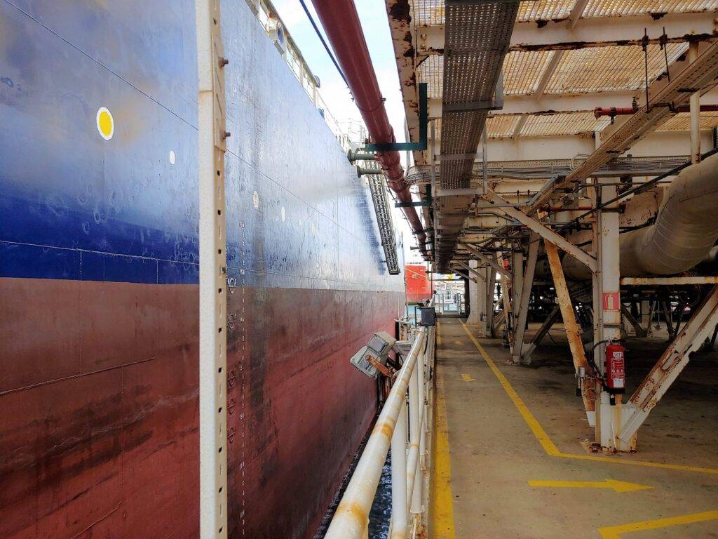 FIXED AND FLOATING MARINE STRUCTURES