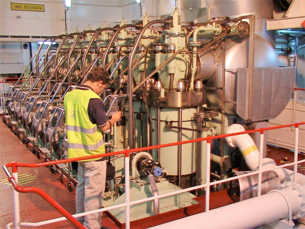 VESSEL PURCHASE AND COMPLEX MACHINERY